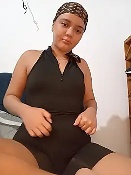 Snapshot of tony_and_katy chatting on January 2026 01:35:02 PM tony and katy online show from January 2026 01:35:02 PM