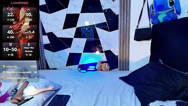 sophia arevalo online show from November 2025 07:29:01 PM