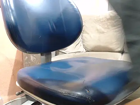 Snapshot of _not- chatting on September 2025 07:50:02 PM not- online show from September 2025 07:50:02 PM