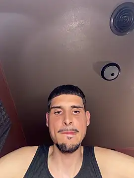 Snapshot of crazyblaze002 chatting on April 2026 02:33:01 AM crazyblaze002 online show from April 2026 02:33:01 AM
