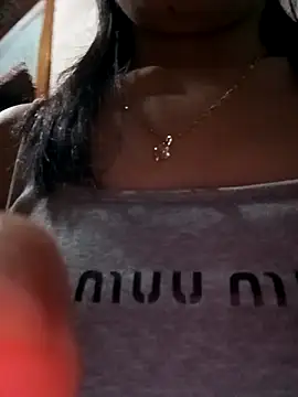 LucyyLy online show from February 2026 12:42:02 PM