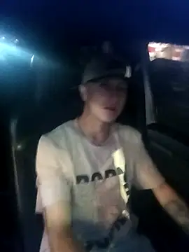 Snapshot of DebutingPathway chatting on January 2026 01:44:01 AM DebutingPathway online show from January 2026 01:44:01 AM