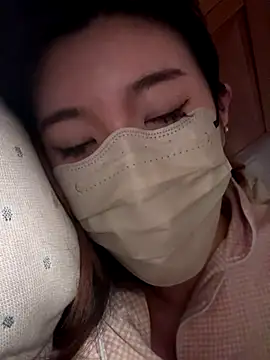 Lulu125216 online show from November 2025 05:01:02 PM