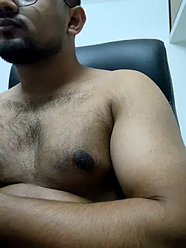 Rockky79 online show from November 2025 06:22:02 PM