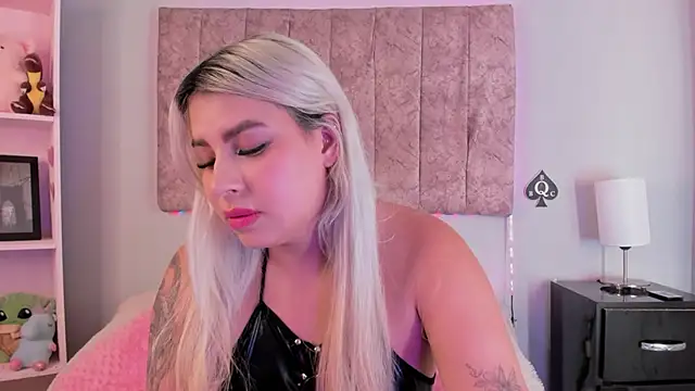 naomi sanz online show from February 2026 04:02:01 AM