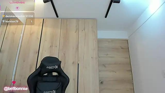 belllbonniie online show from October 2025 08:08:01 PM