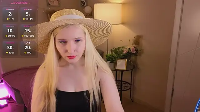 Milana Key online show from November 2025 12:13:01 AM