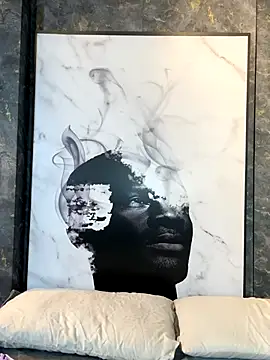 Tayler Kim online show from October 2025 07:14:01 PM