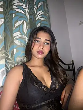 STRIP GLOW online show from January 2026 11:07:02 PM