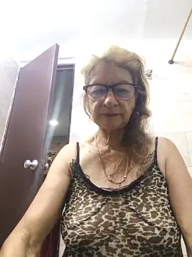 MaryLunne online show from March 2026 11:42:01 PM