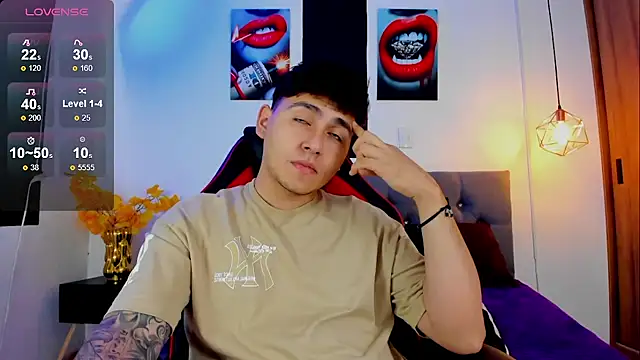 Nicolas James Sc online show from October 2025 01:35:02 PM