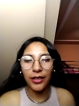 Regina Shine online show from December 2025 08:30:02 AM