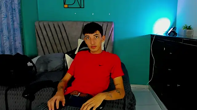 Maikol Ortiz online show from February 2026 01:22:01 PM