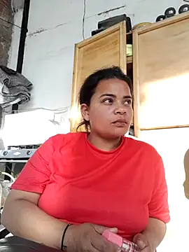 Snapshot of Zaphyra18 chatting on October 2025 09:04:02 PM Zaphyra18 online show from October 2025 09:04:02 PM