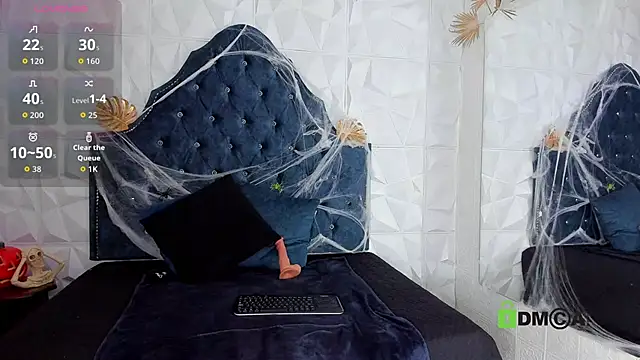  mia milf  online show from October 2025 04:44:02 AM