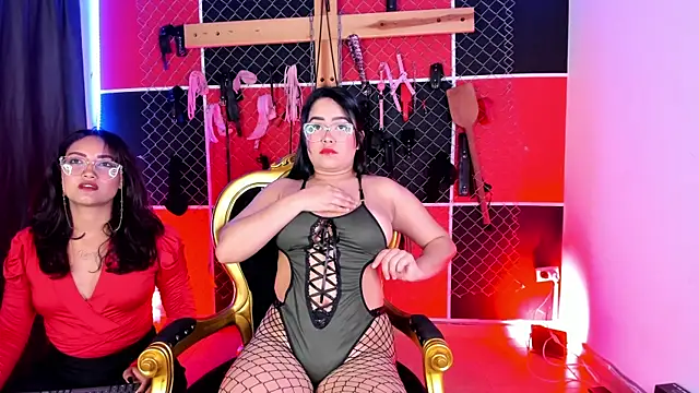 Snapshot of Mr_Alejandra_bdsm chatting on November 2025 07:38:01 PM Mr Alejandra bdsm online show from November 2025 07:38:01 PM