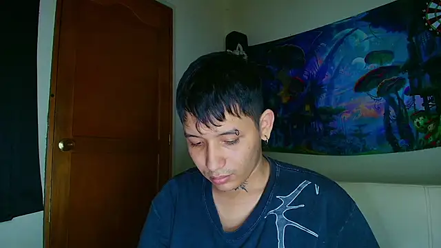 Snapshot of Zoldyck_420 chatting on November 2025 12:21:01 AM Zoldyck 420 online show from November 2025 12:21:01 AM