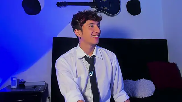 mhatias  online show from April 2026 04:29:01 AM