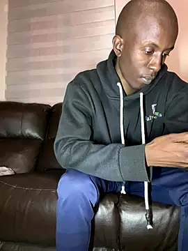 Snapshot of MeneerIan chatting on September 2025 10:47:01 PM MeneerIan online show from September 2025 10:47:01 PM