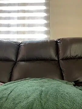 Snapshot of MeneerIan chatting on November 2025 01:33:01 PM MeneerIan online show from November 2025 01:33:01 PM