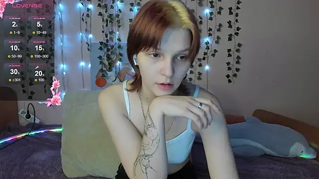 AudreyyKim online show from November 2025 02:10:01 AM