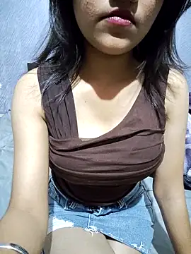 Snapshot of queen_visakha chatting on March 2026 02:17:01 PM queen visakha online show from March 2026 02:17:01 PM