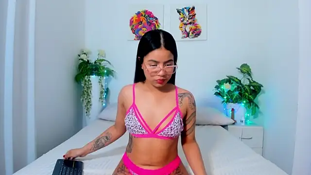 LiilithNova online show from September 2025 04:07:01 AM