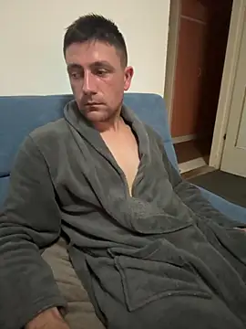 Snapshot of GsprDniel4 chatting on December 2025 06:26:02 PM GsprDniel4 online show from December 2025 06:26:02 PM