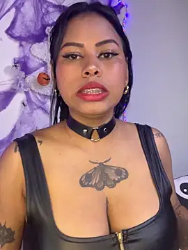 Michluxe 69 online show from October 2025 11:24:02 PM