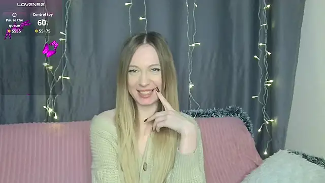 BabbbyFoxxx online show from January 2026 02:58:02 AM