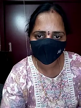 Snapshot of Mee_harini-telugupilla chatting on April 2026 10:08:01 AM Mee harini-telugupilla online show from April 2026 10:08:01 AM