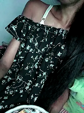 Snapshot of BunnyBloom25 chatting on September 2025 04:18:01 PM BunnyBloom25 online show from September 2025 04:18:01 PM