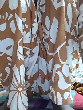 Aidakhan1212 online show from November 2025 04:45:02 AM