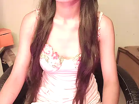 Snapshot of alia_rahil chatting on June 2026 04:10:02 AM alia rahil online show from June 2026 04:10:02 AM
