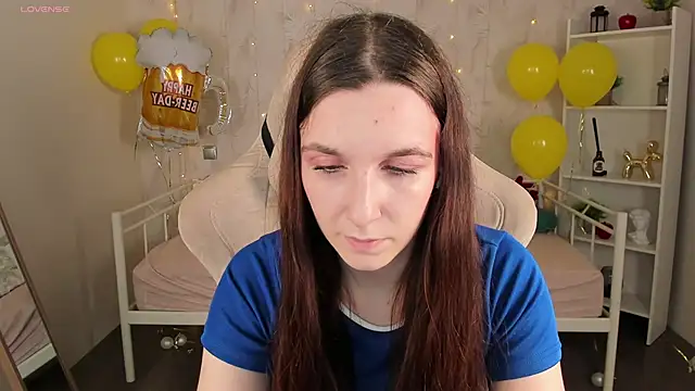 Miss   Eva online show from September 2025 12:04:01 AM