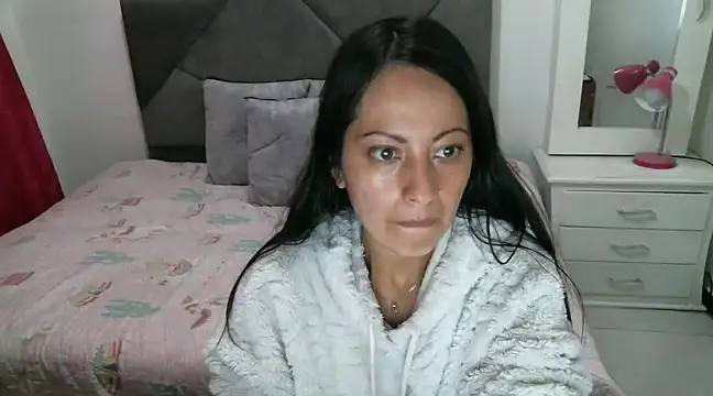 Taylormegan online show from February 2025 07:05:02 PM