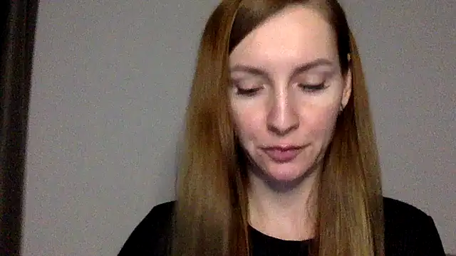 Varnyx online show from November 2025 04:33:01 PM