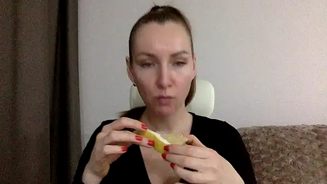 Varnyx online show from January 2026 05:50:01 PM