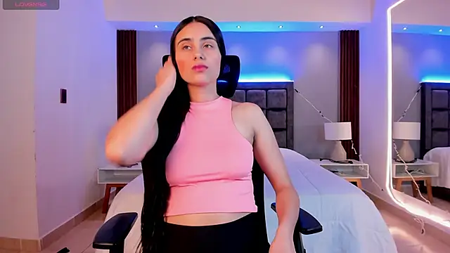 sofiapalacioss online show from September 2025 11:23:02 AM