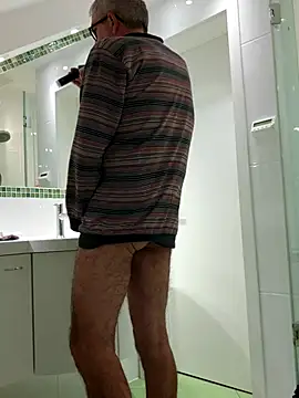 Snapshot of Oldmenhot66 chatting on October 2025 04:54:01 AM Oldmenhot66 online show from October 2025 04:54:01 AM