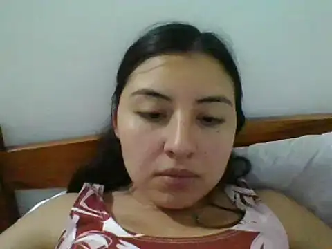 Snapshot of _Romilly_ chatting on May 2026 02:38:01 AM Romilly online show from May 2026 02:38:01 AM