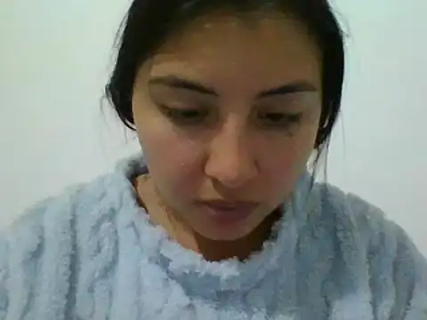 Snapshot of _Romilly_ chatting on May 2026 02:19:01 AM Romilly online show from May 2026 02:19:01 AM