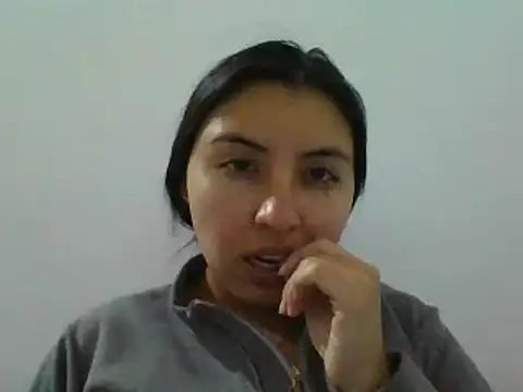 Snapshot of _Romilly_ chatting on May 2026 02:20:02 AM Romilly online show from May 2026 02:20:02 AM