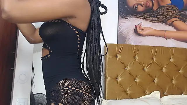 Lia Shaik online show from February 2026 12:19:01 PM