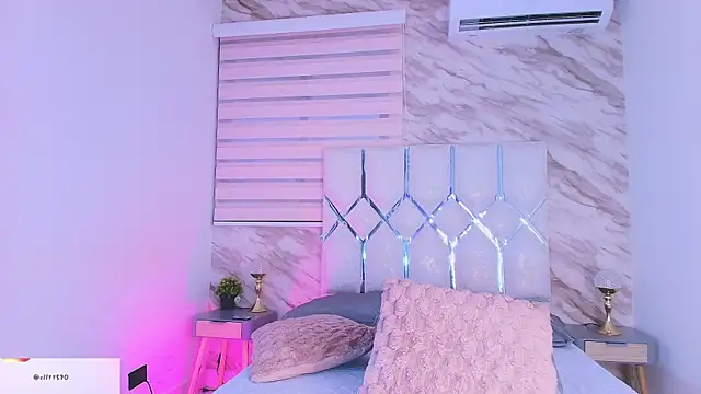 collet 1 online show from April 2026 12:32:01 PM