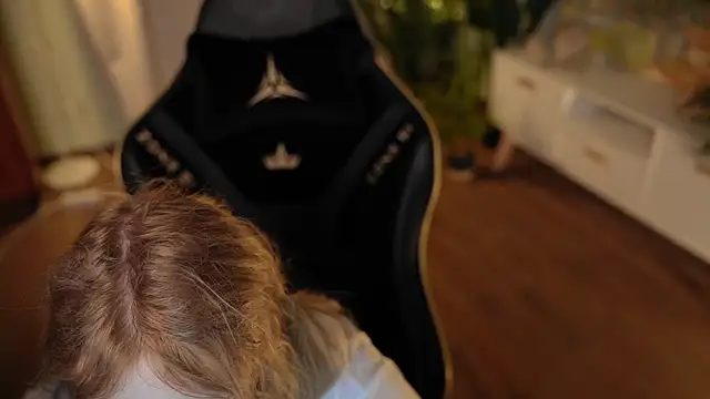 Snapshot of rosy_petal chatting on September 2025 11:05:02 PM rosy petal online show from September 2025 11:05:02 PM