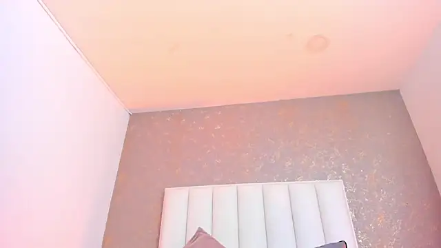 KaylieBrooks online show from March 2026 07:19:01 PM