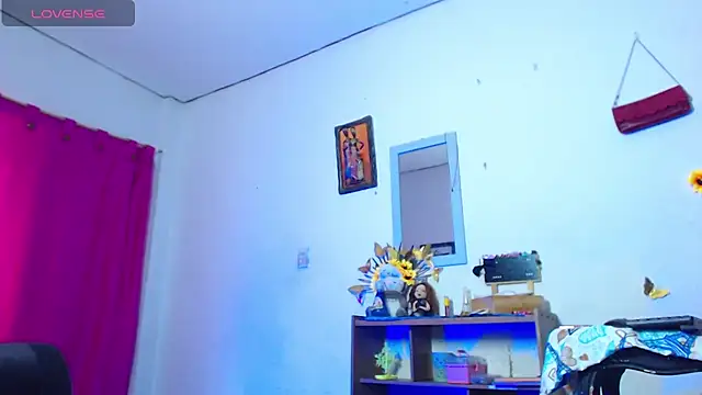 Sharasexy1 online show from October 2025 04:52:01 PM