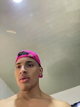 Snapshot of Smith_Fitness chatting on May 2026 02:00:01 PM Smith Fitness online show from May 2026 02:00:01 PM
