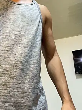 Snapshot of Smith_Fitness chatting on May 2026 02:11:01 PM Smith Fitness online show from May 2026 02:11:01 PM